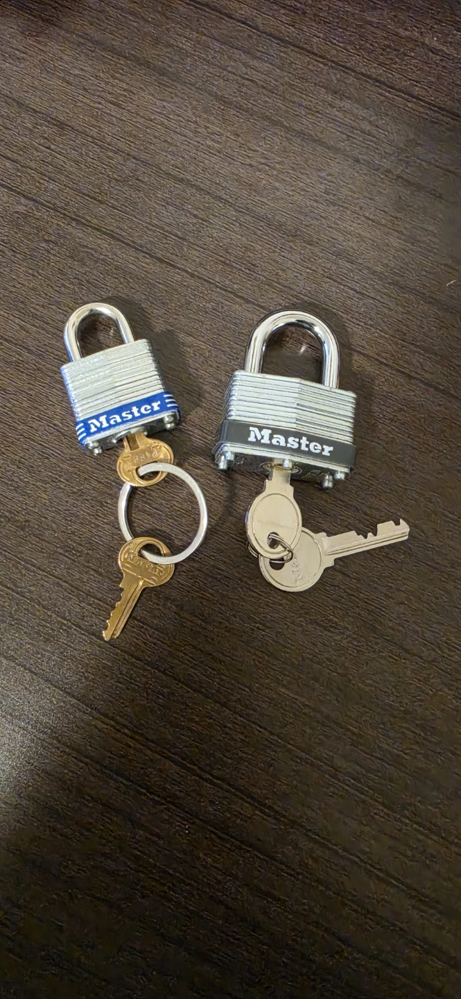 Lock with keys