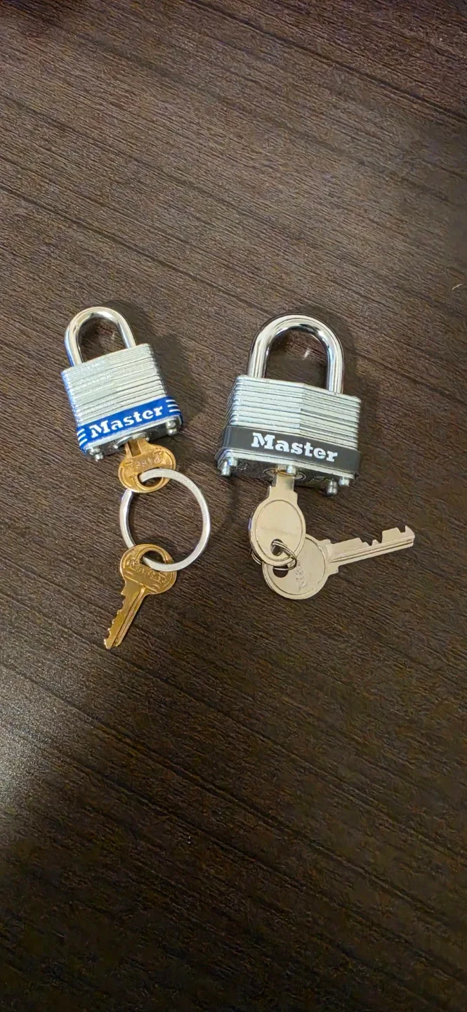 Lock with keys