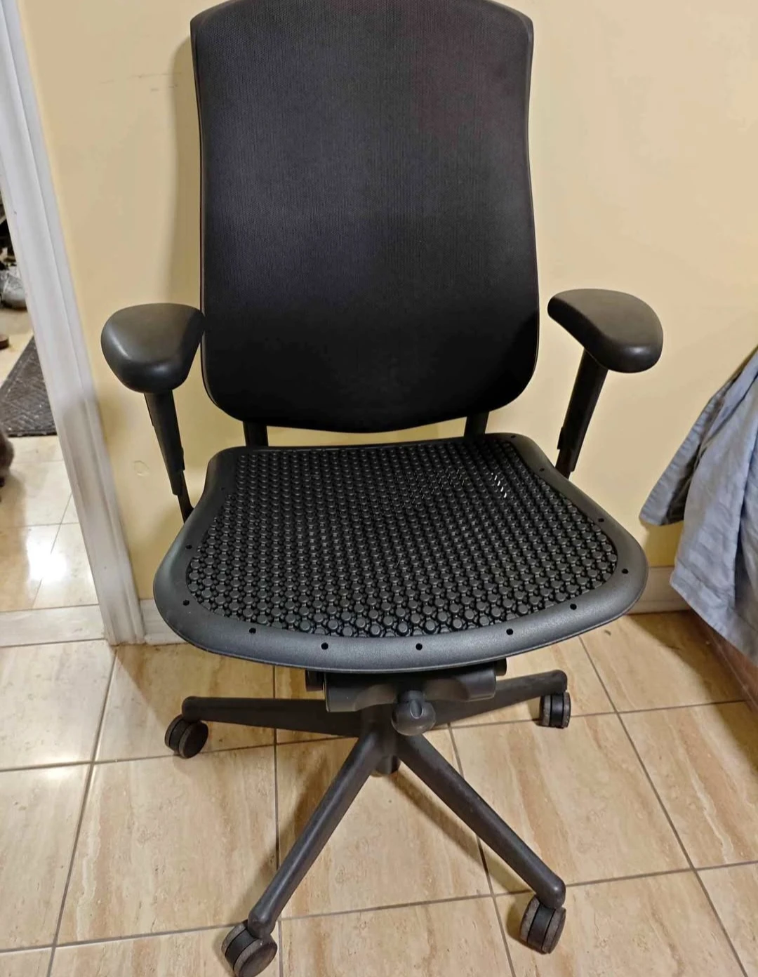 Herman Miller Aeron Size B OFFICE CHAIR