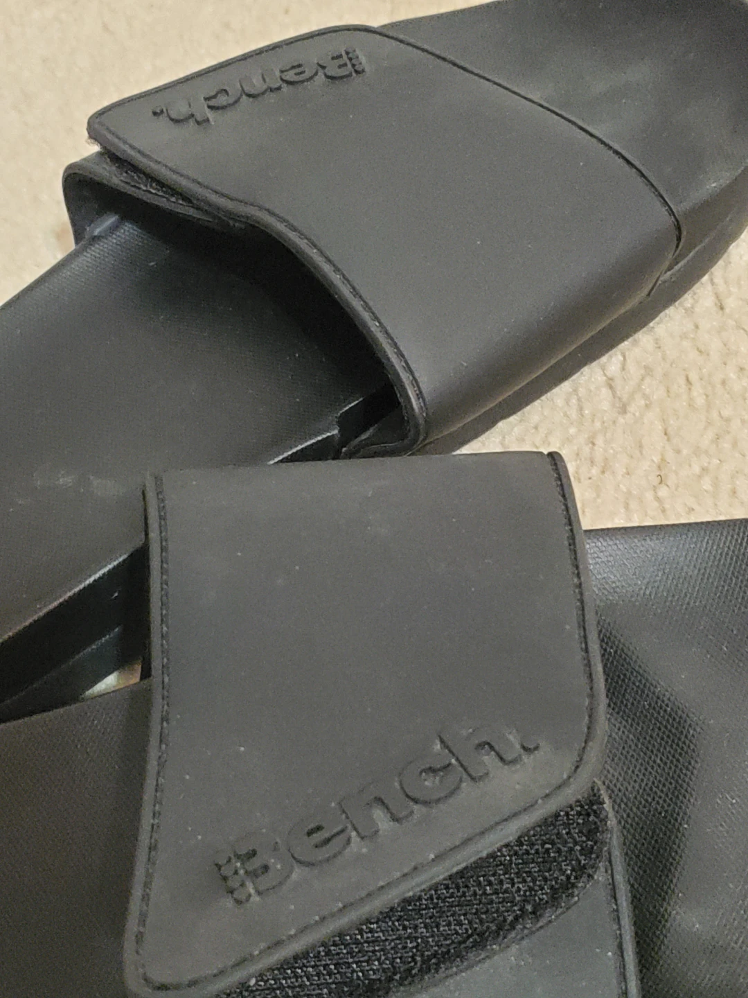 Bench Black Slides - photo 5