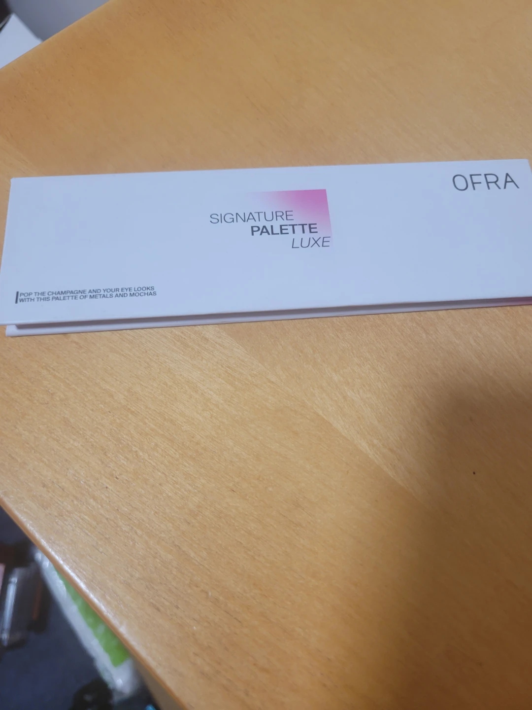 OFRA Signature Palette Luxe Eyeshadow Palette