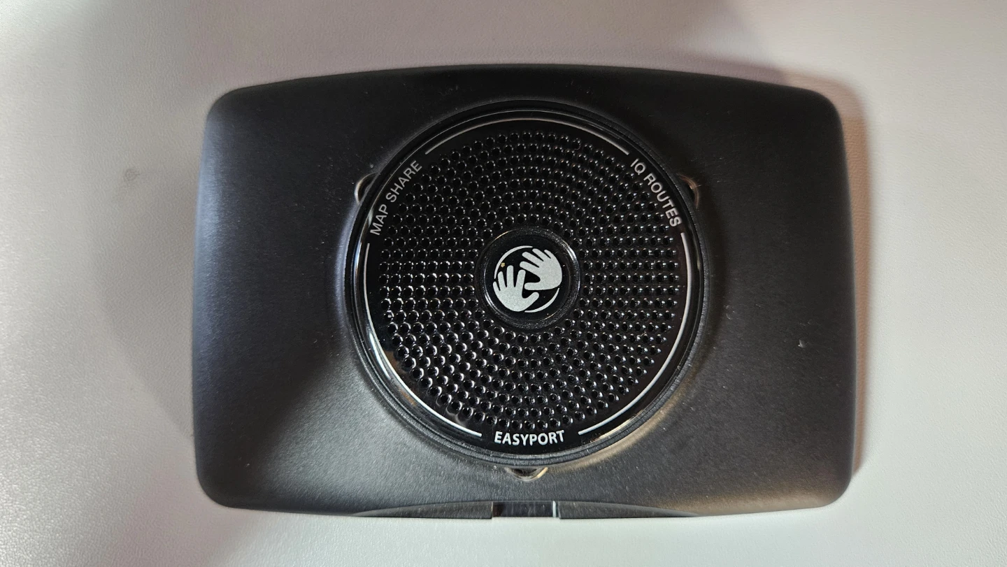 TomTom XL GPS Navigator with Accessories - photo 2