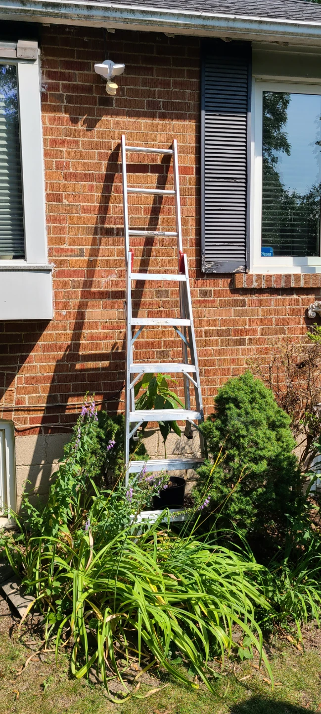 LITE 7" - 11" Aluminum Combination Extension Ladder - photo 2