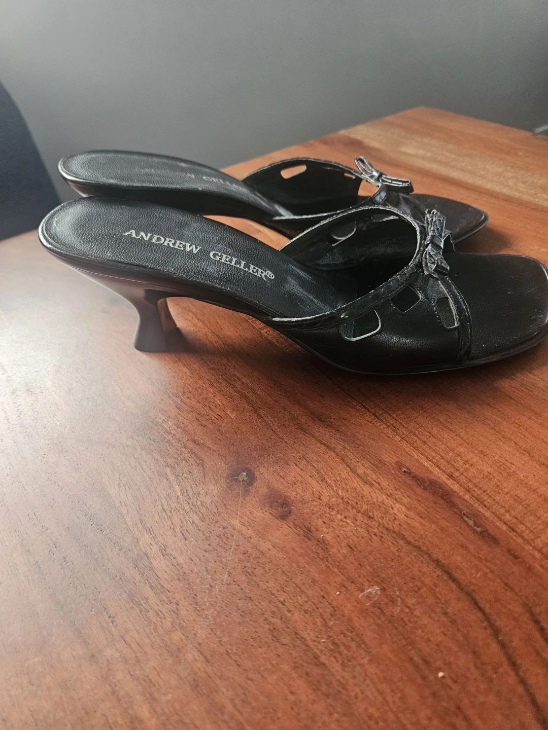 Women's size 6 Genuine Leather Sandals & Heels - photo 2