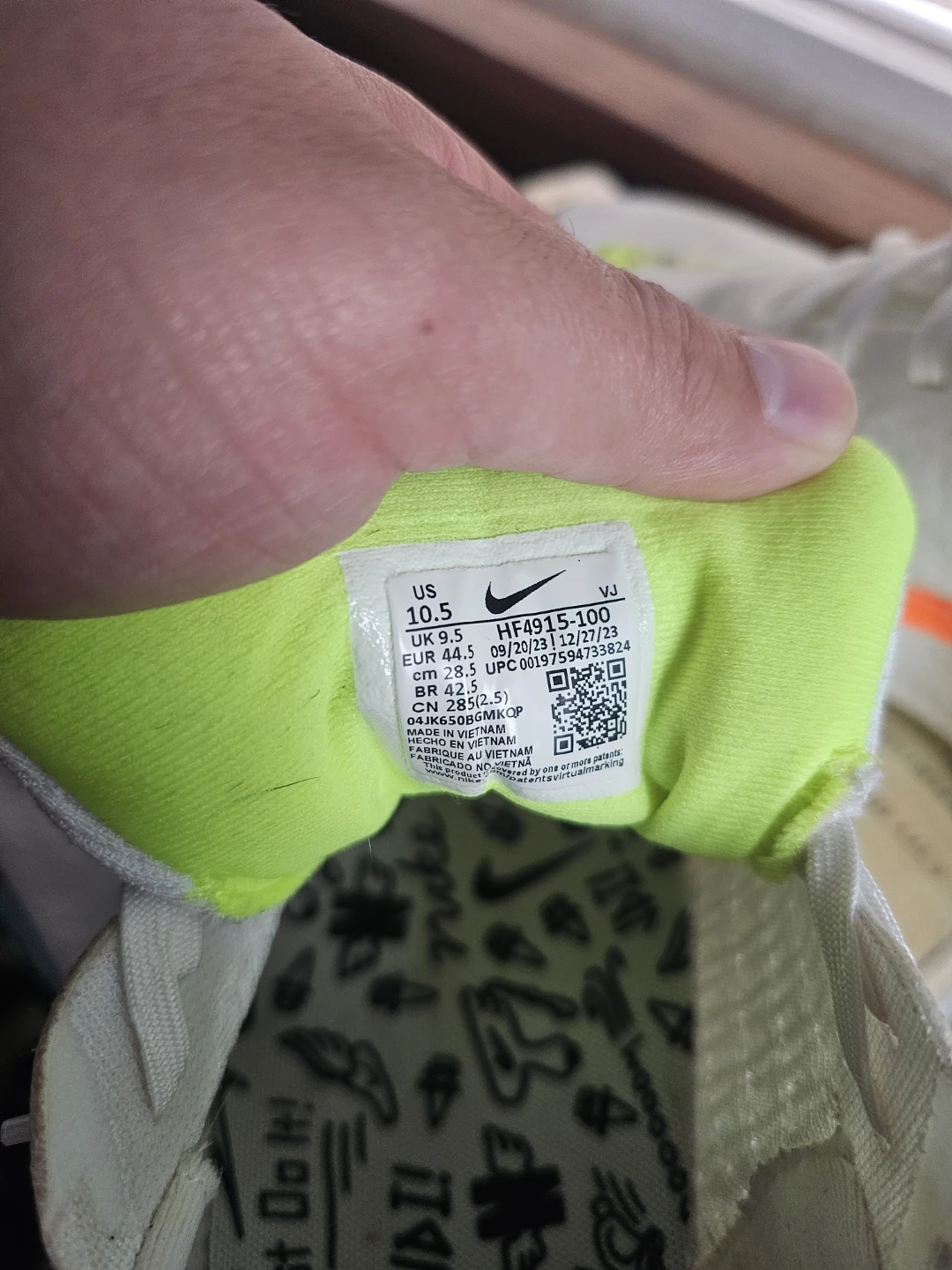 Nike Invincible Run 3 Men's Running Shoes - photo 3