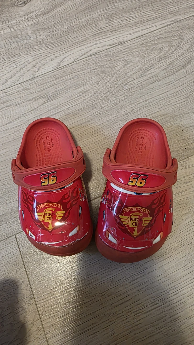 Crocs Lightning McQueen Clogs Size 7