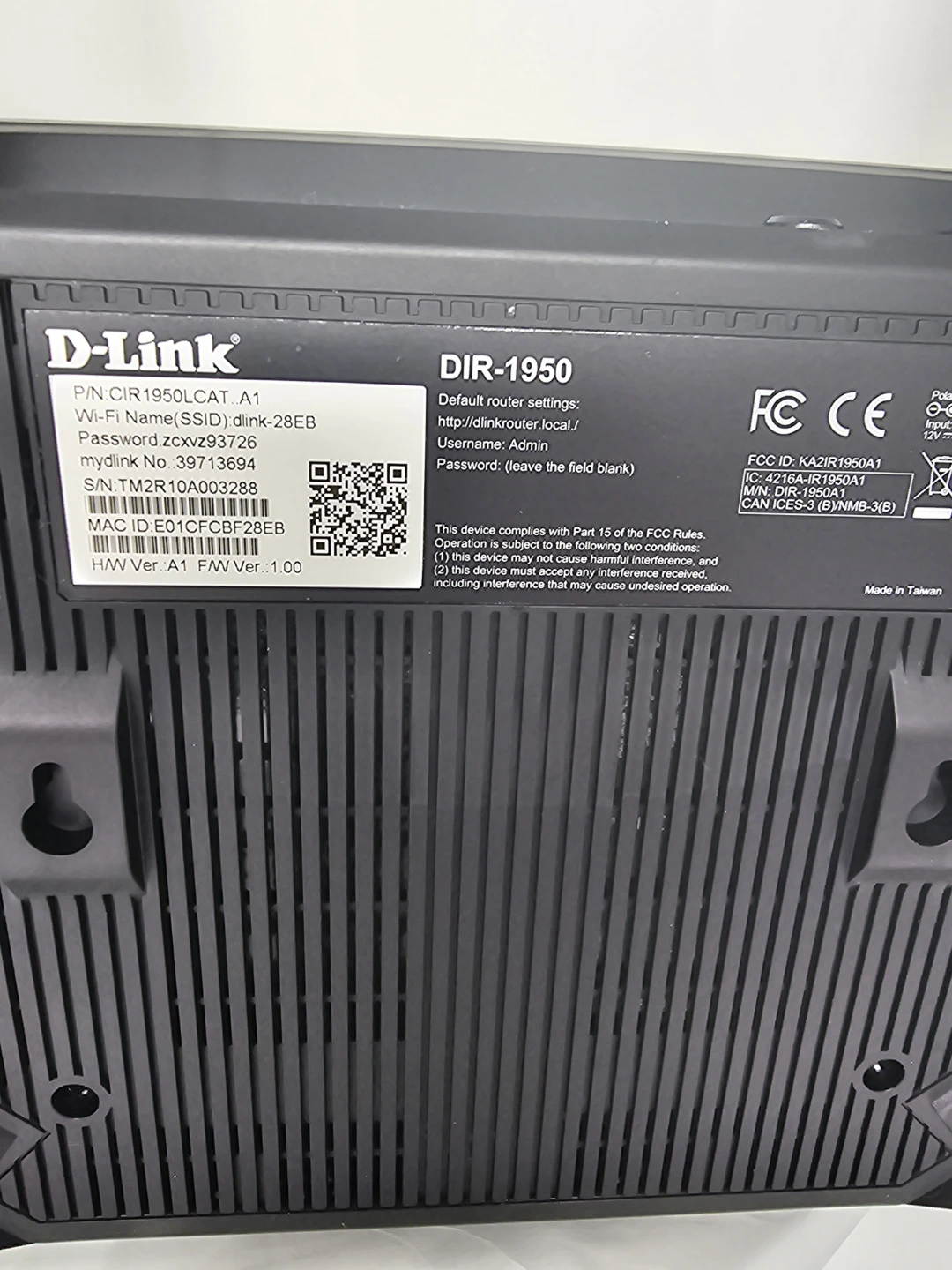 D-Link DIR-1950 AC1900 Wi-Fi Router - photo 4
