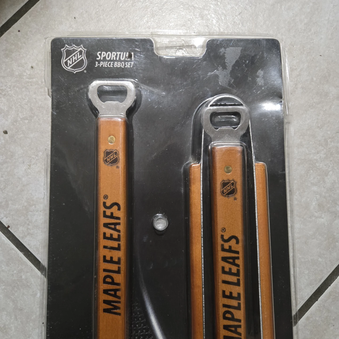 Sportula Toronto Maple Leafs 3-Piece BBQ Set - photo 3