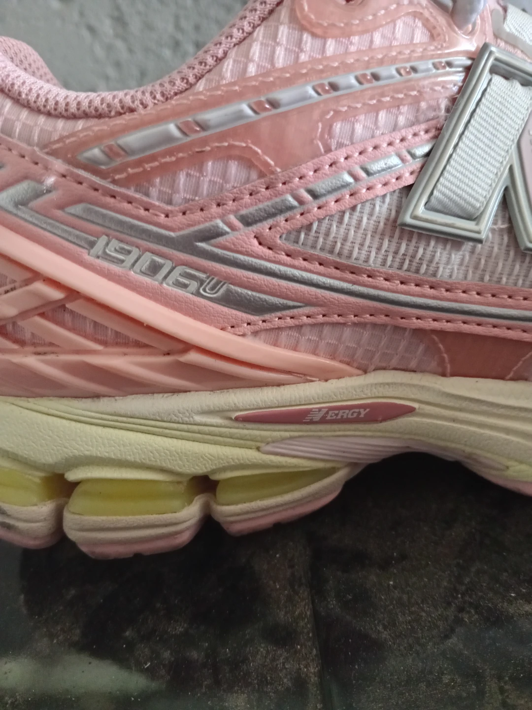 New Balance 1906R Pink Running Shoes - photo 3
