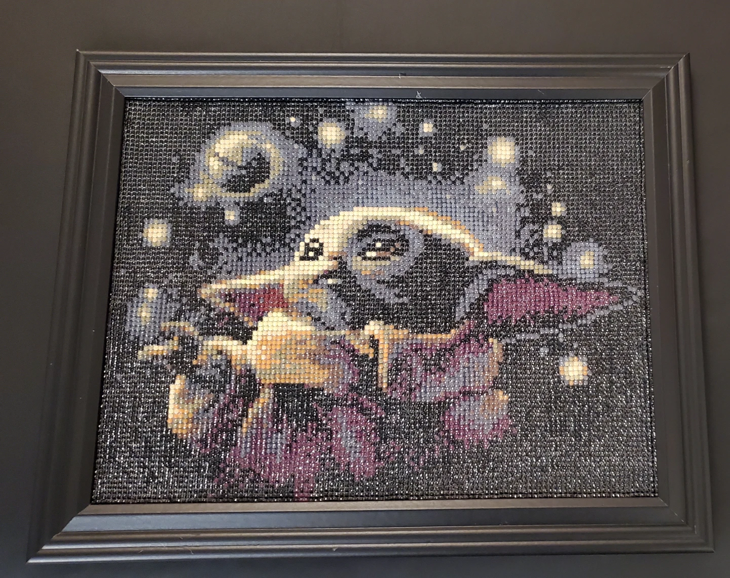Diamond painting baby yoda in 12 x16 frame