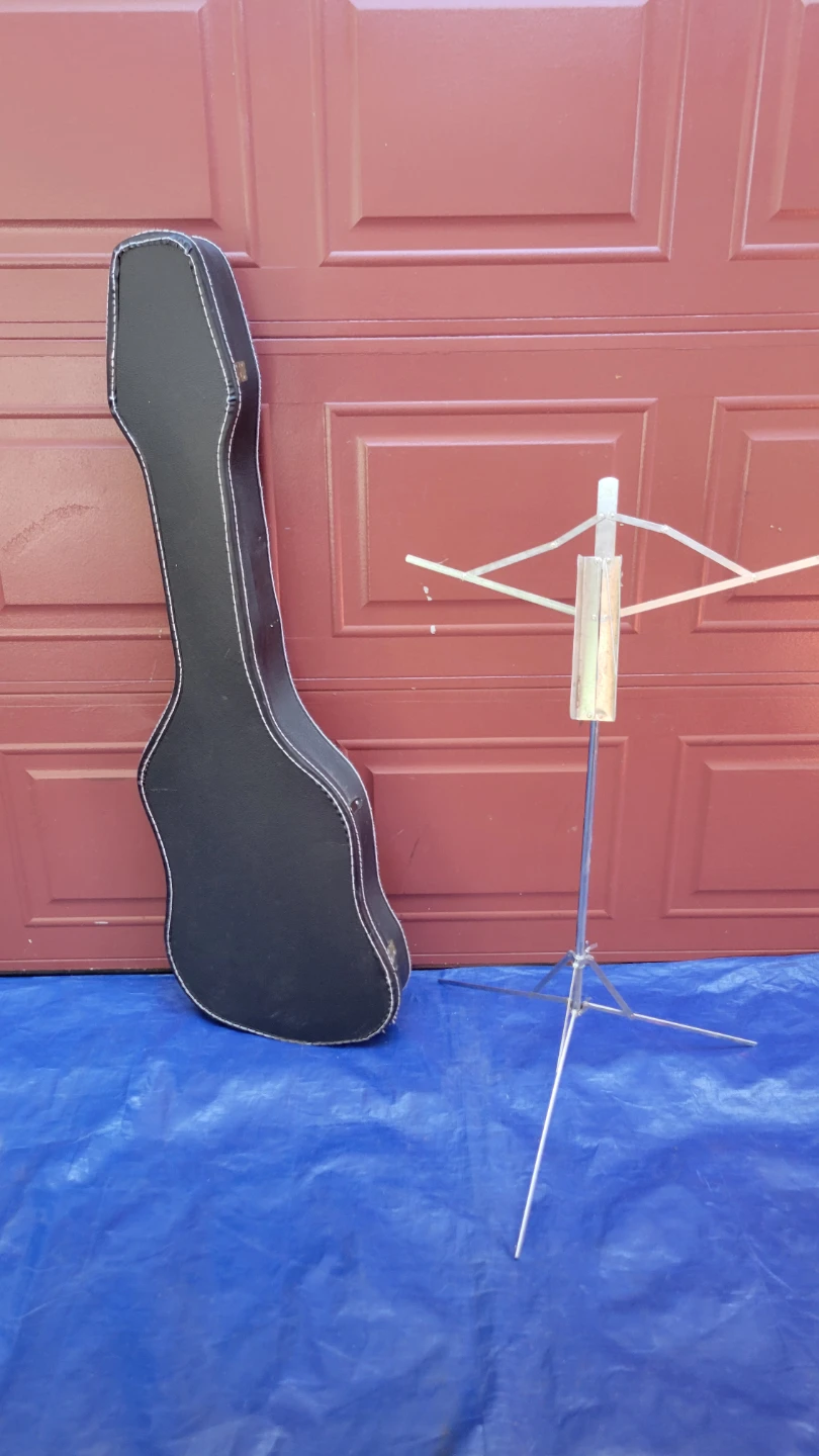 Hard Shell Guitar Case & music stand