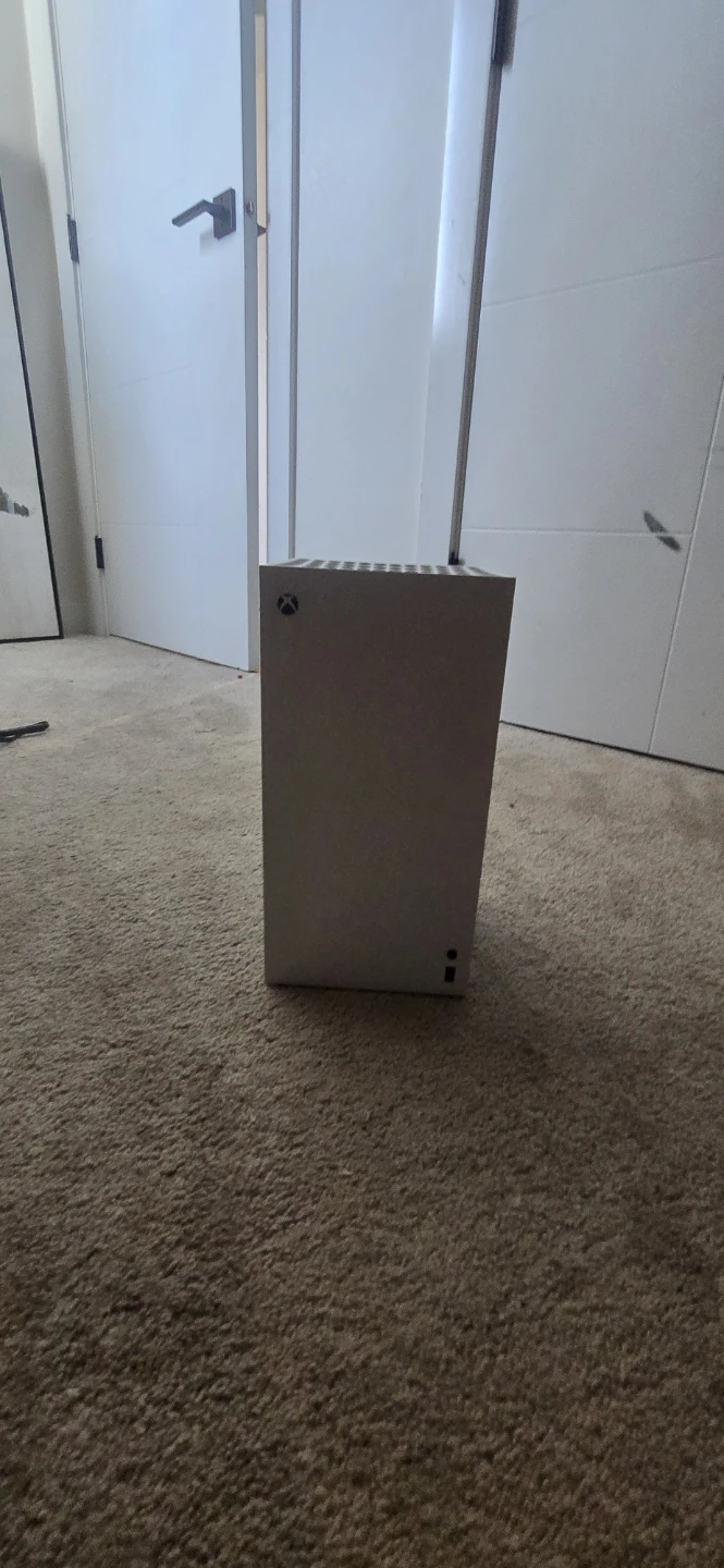 Xbox series X White Edition