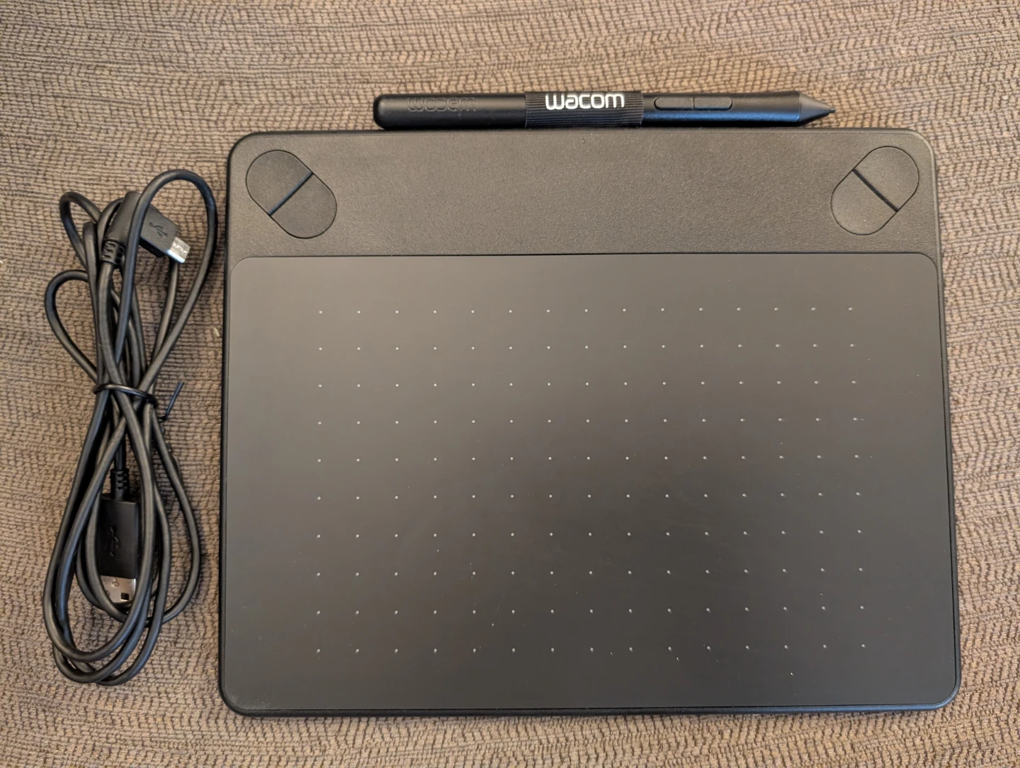Wacom Intuos PT S CTH-490 Pen Tablet