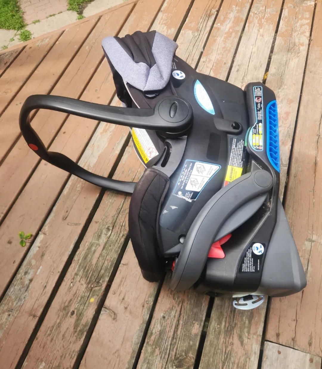 Graco SnugRide 35 Infant Car Seat - photo 4