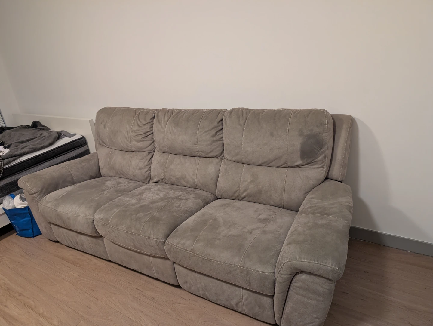 3 Seater recliner