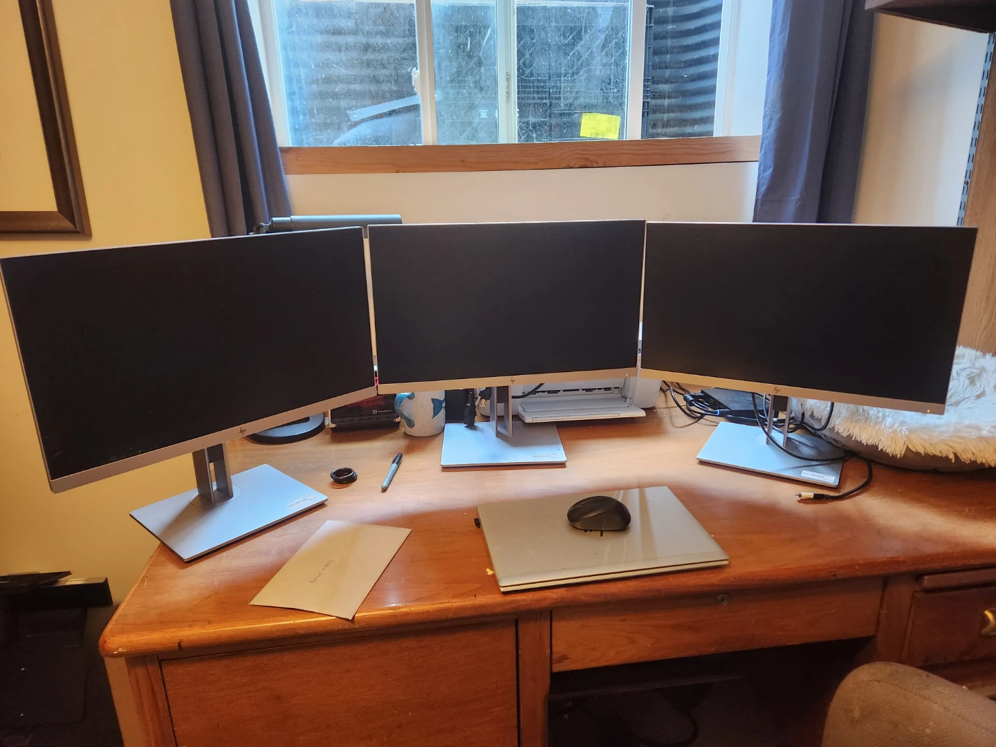 🖥️ HP E223 21.5" Monitors (Available Individually or as a Set)