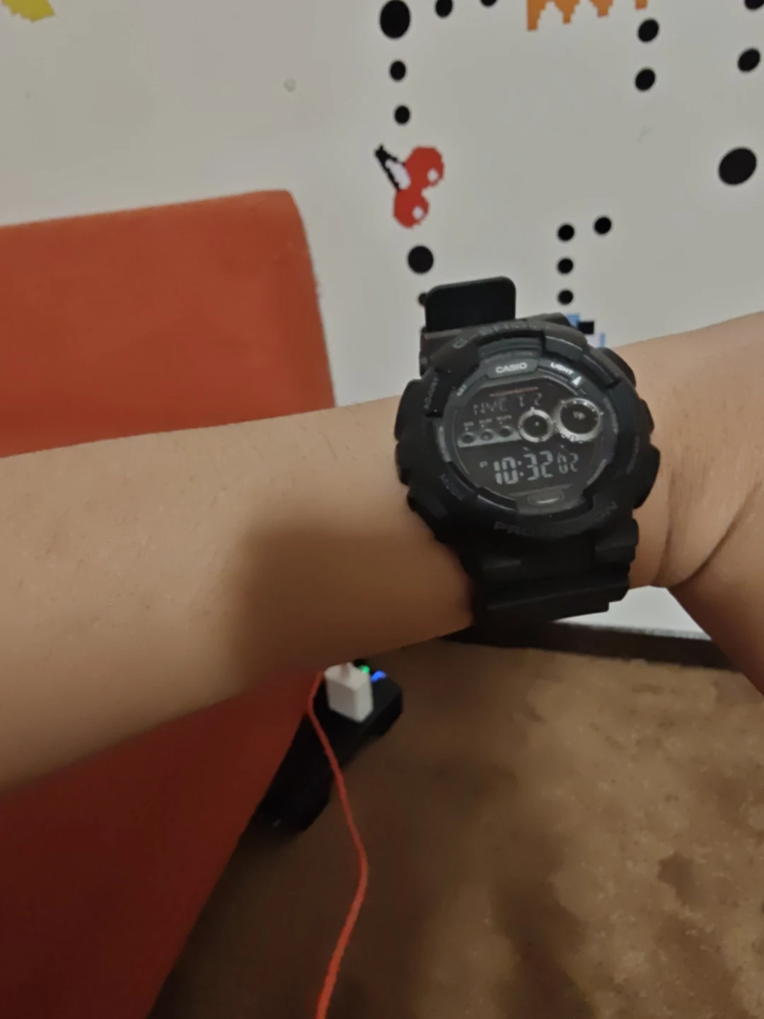 Casio G-Shock Watch (GD-100-1BJF) - photo 3