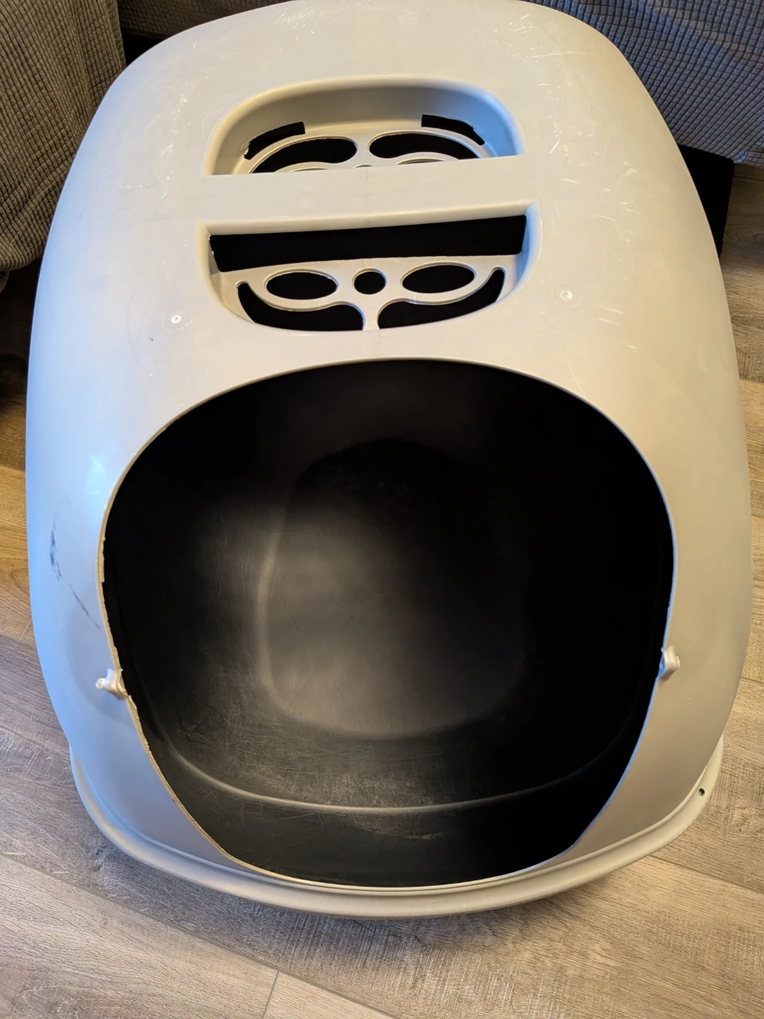 Large Hooded Cat Litter Box - photo 2
