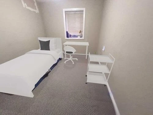 Private room to rent