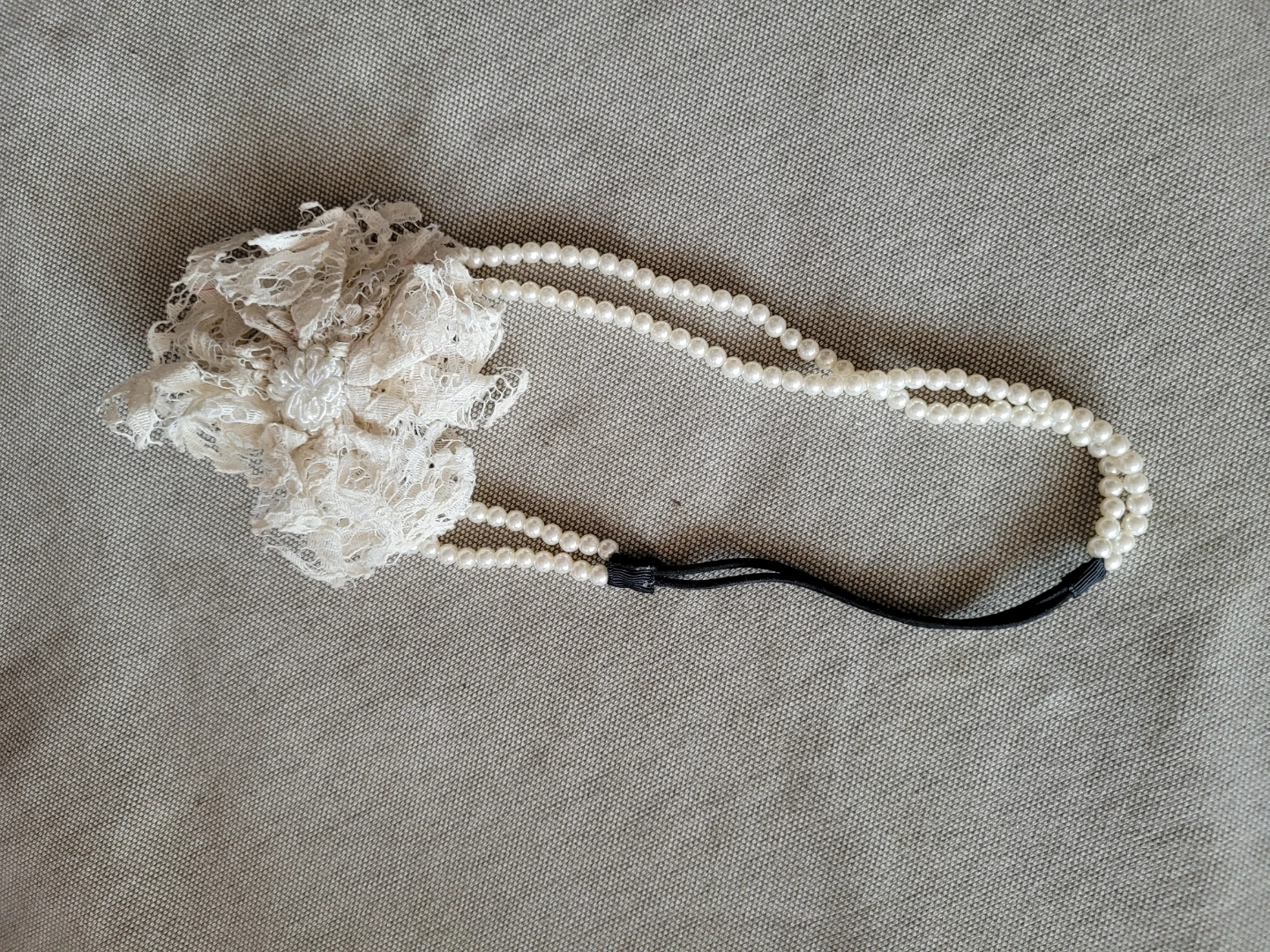 White Lace Flower Pearl Headband