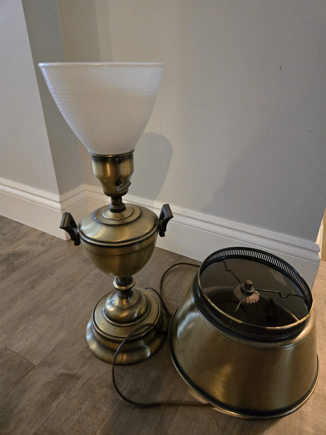 Vintage Brass Table Lamp - photo 2