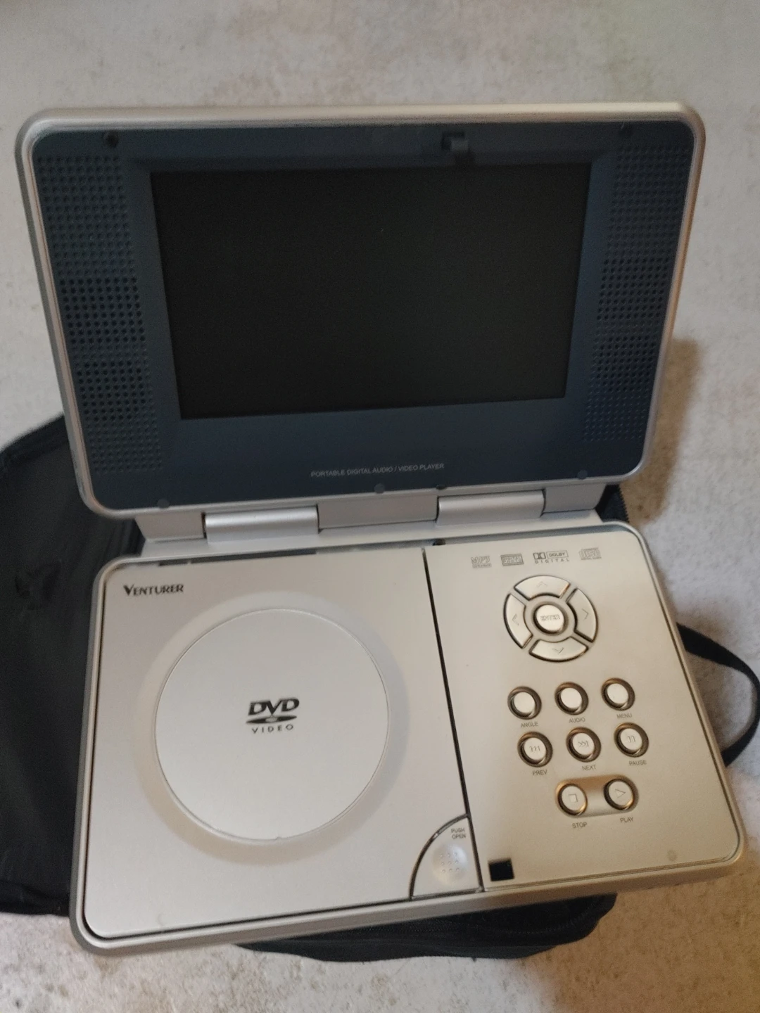 Venturer PVS 1960 Portable Dual Screen DVD Player - photo 2