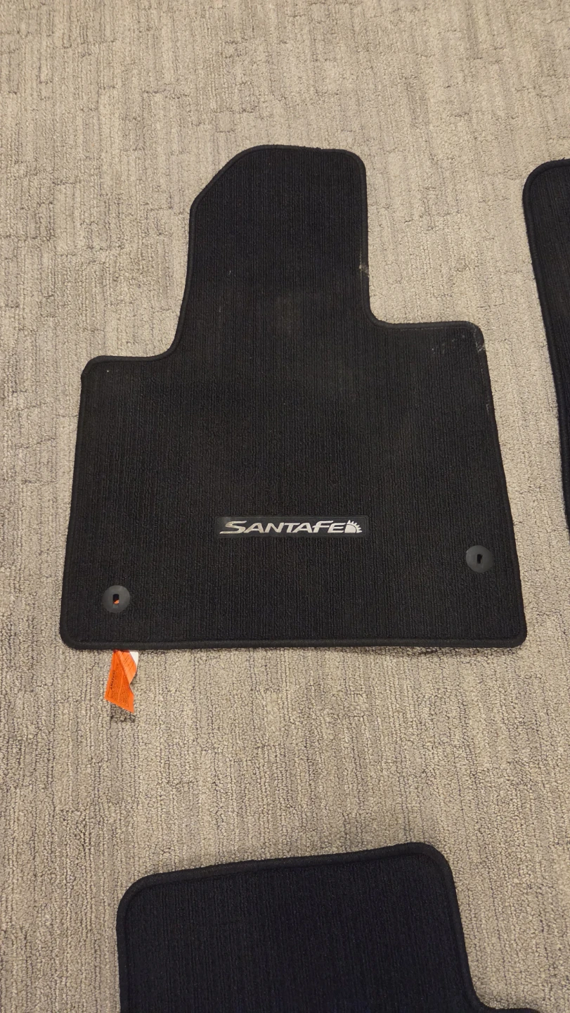 Brand-New Genuine Santa Fe Sport Carpet Floor Mats — 2013–2018