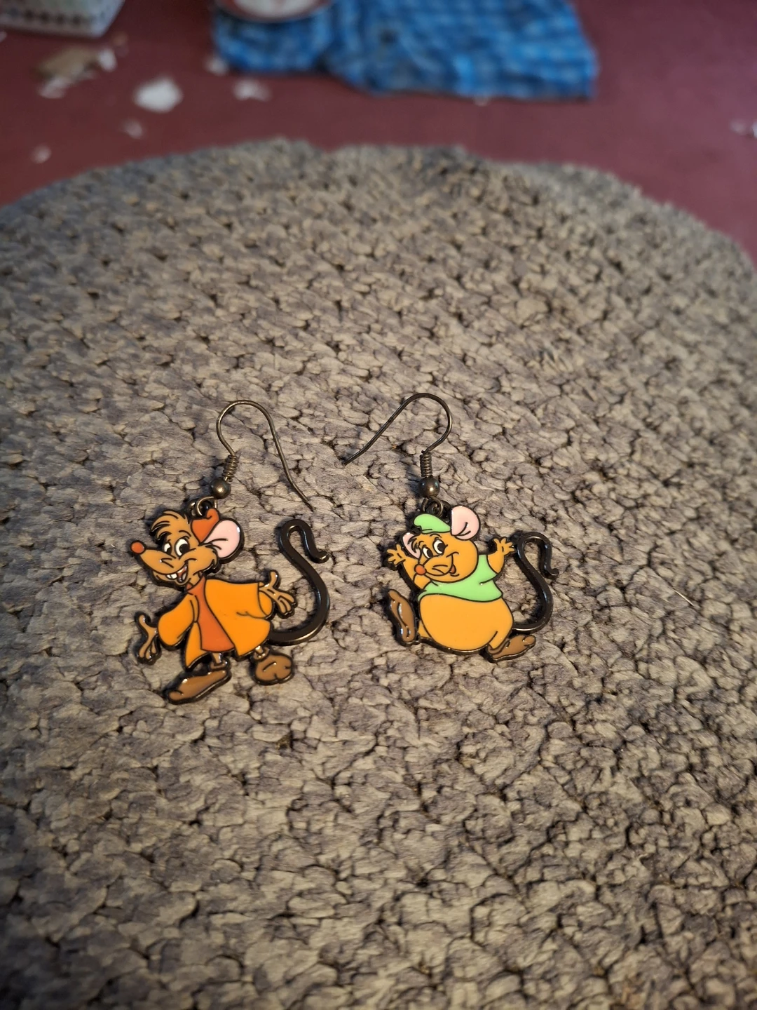 Cinderella Mice Jaq and Gus Earrings - photo 2