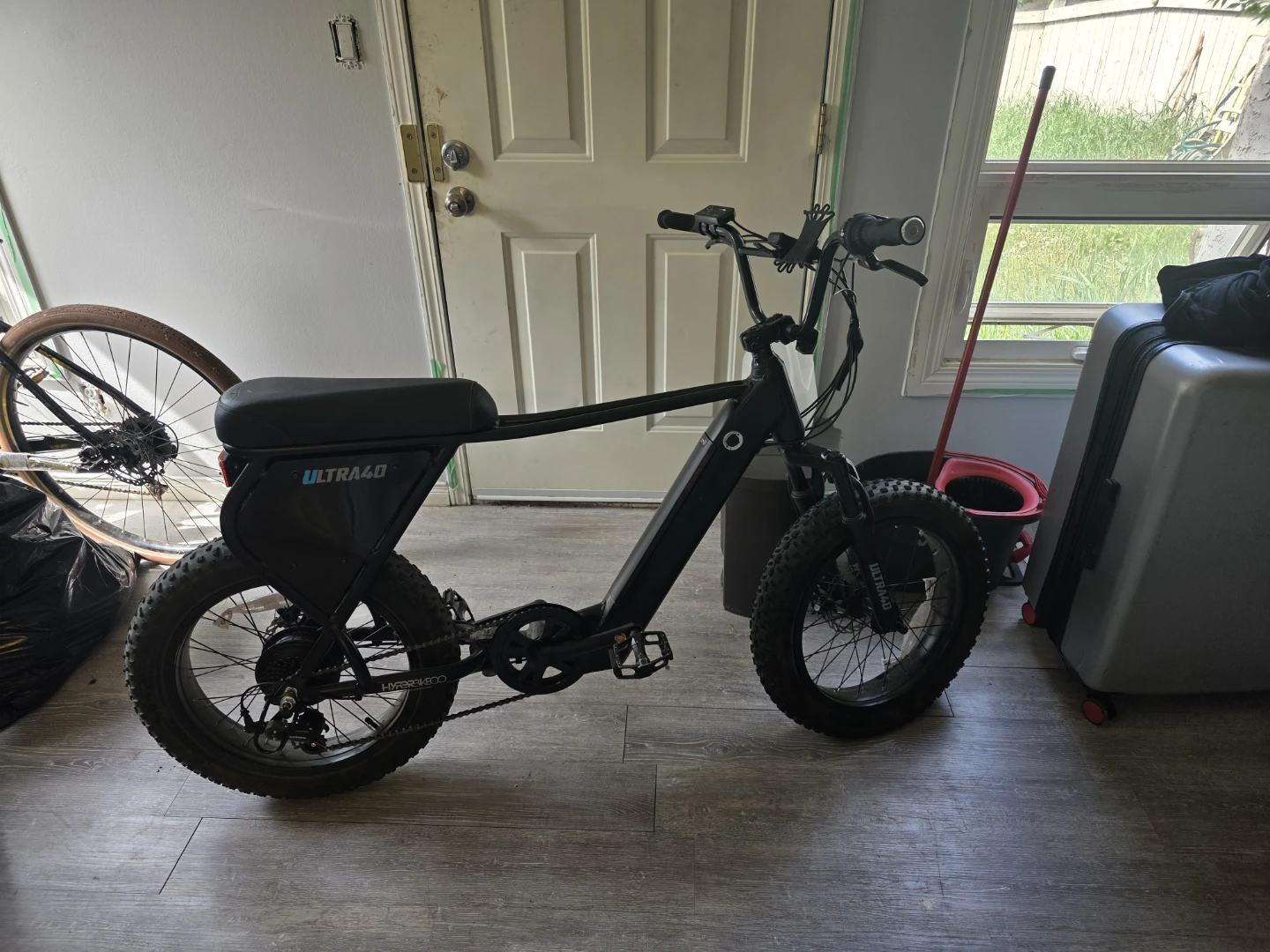 Black Electric Fat Tire Bike