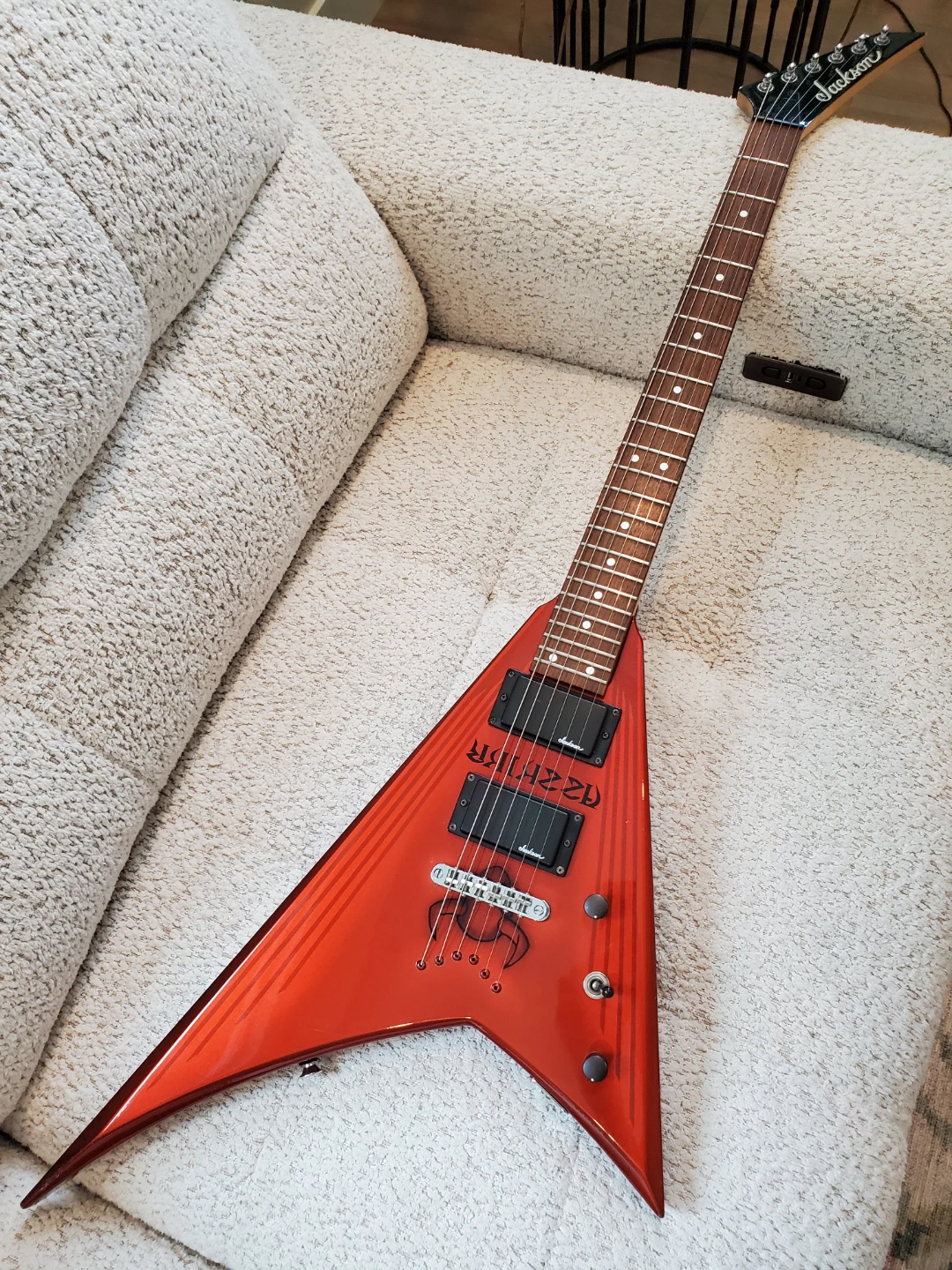 Jackson Rhoads JS30 V Guitar (2007) Metallic Red