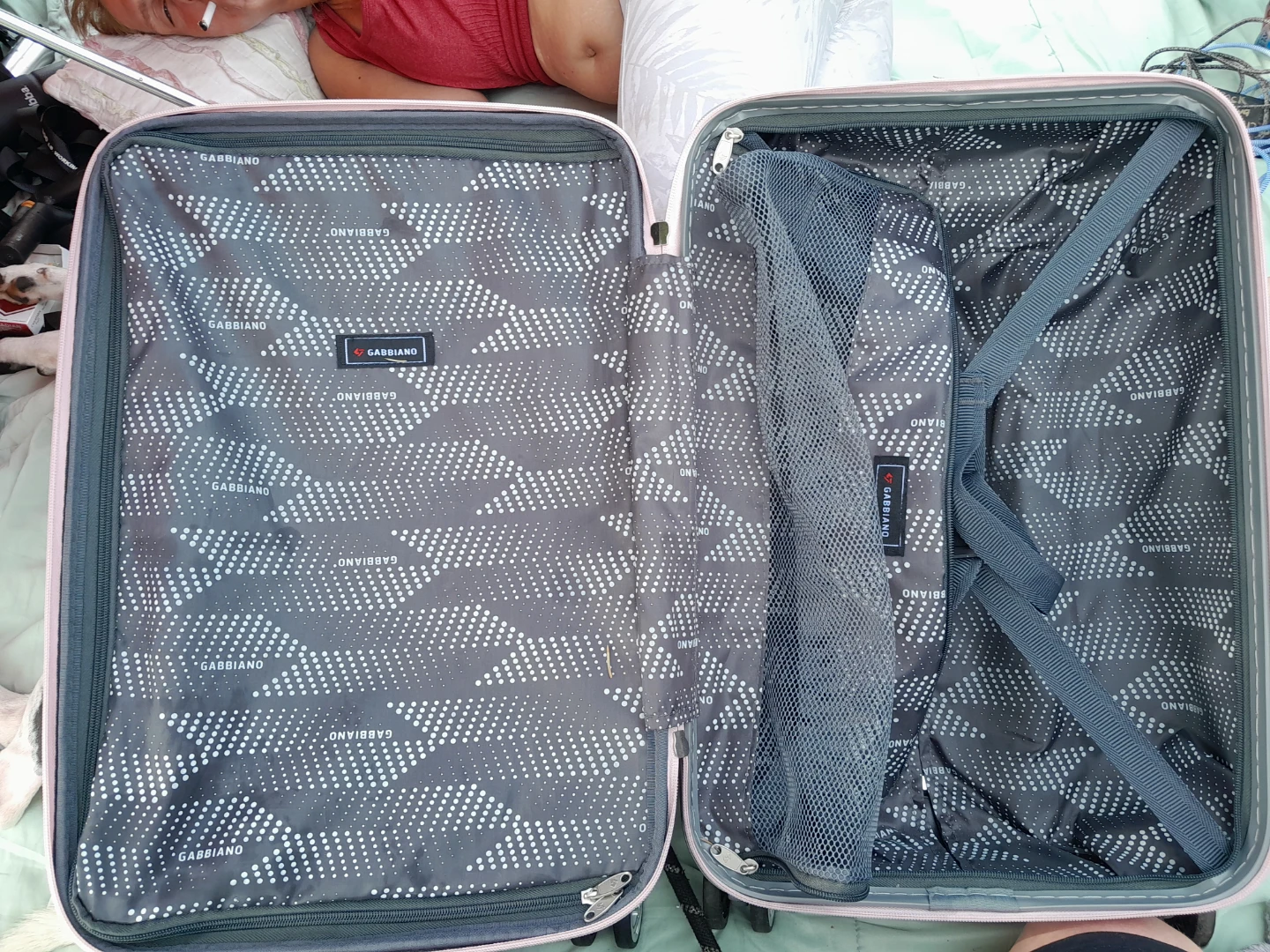 Gabbiano pink rolling suitcase - photo 2