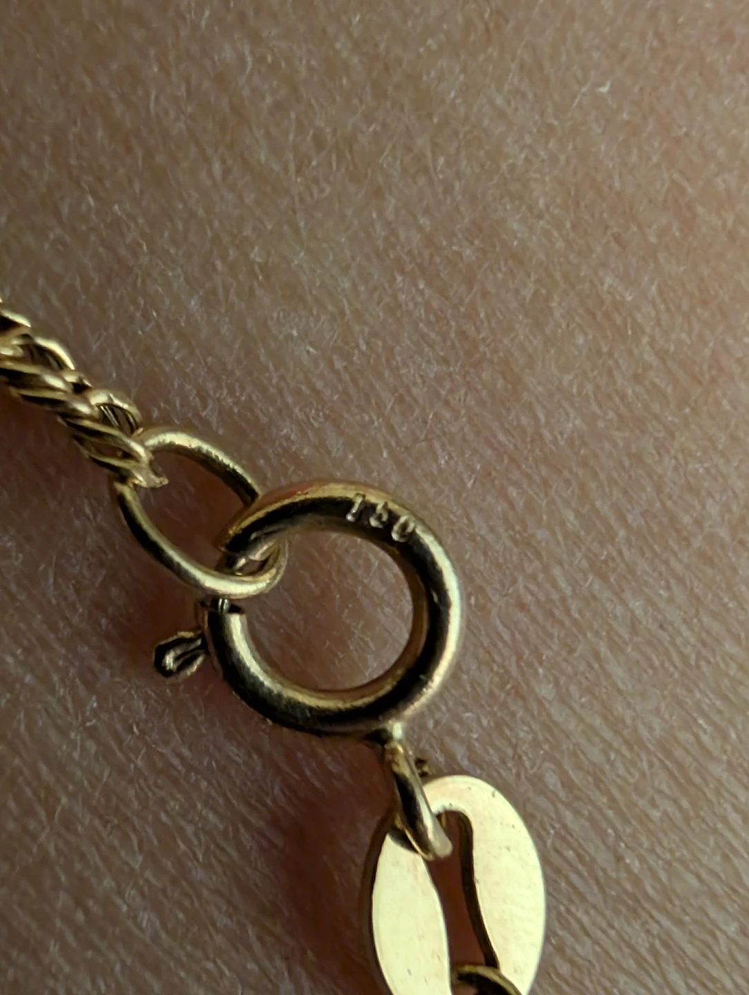 18K Gold Necklace with Jesus Face Pendant - photo 5