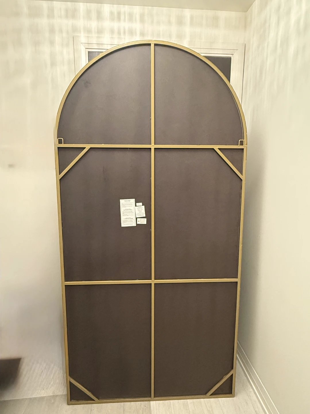 Elegent Arched Floor Mirror - Gold Frame - photo 2