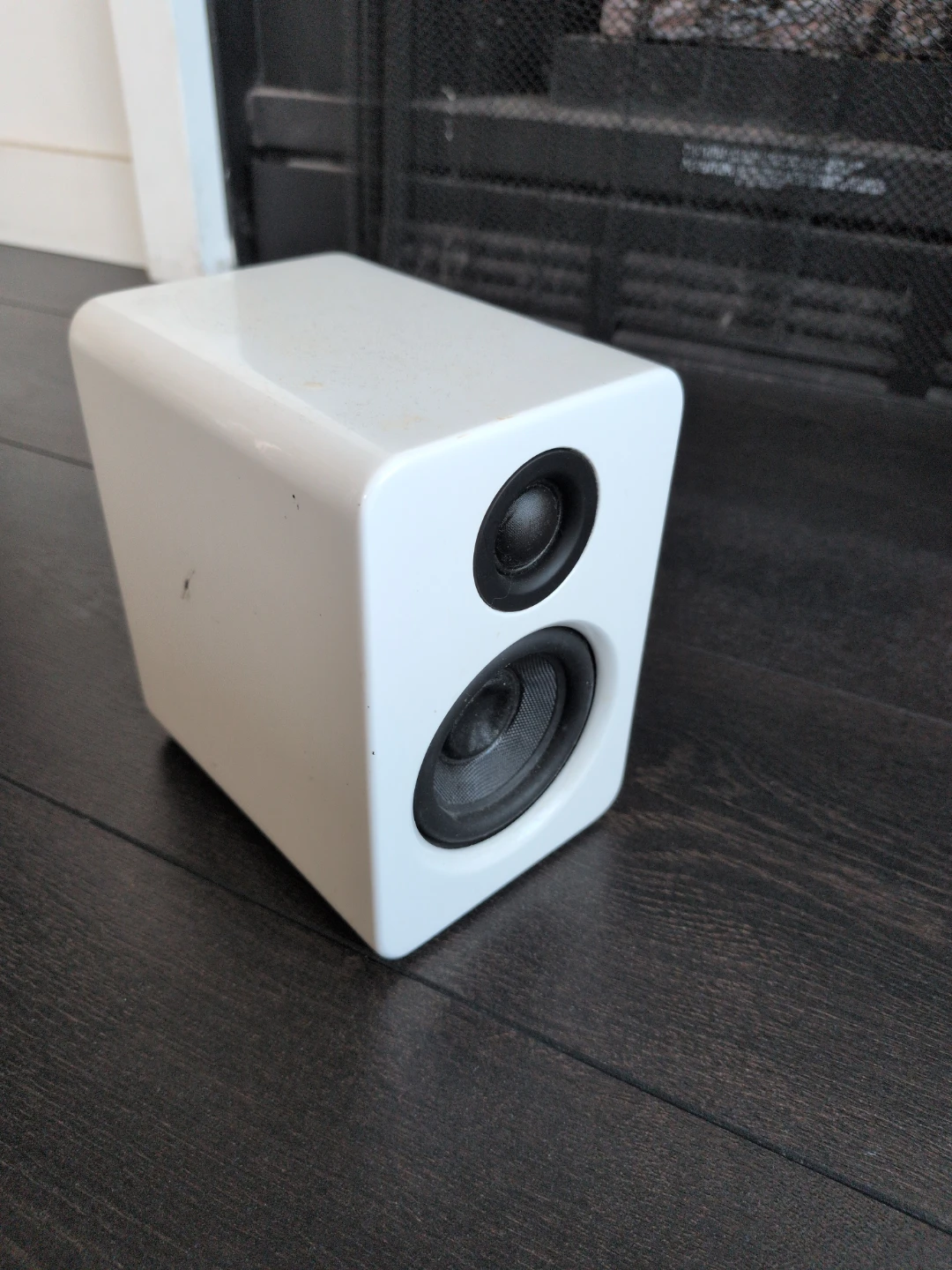 Kanto YU2 Desktop Speakers