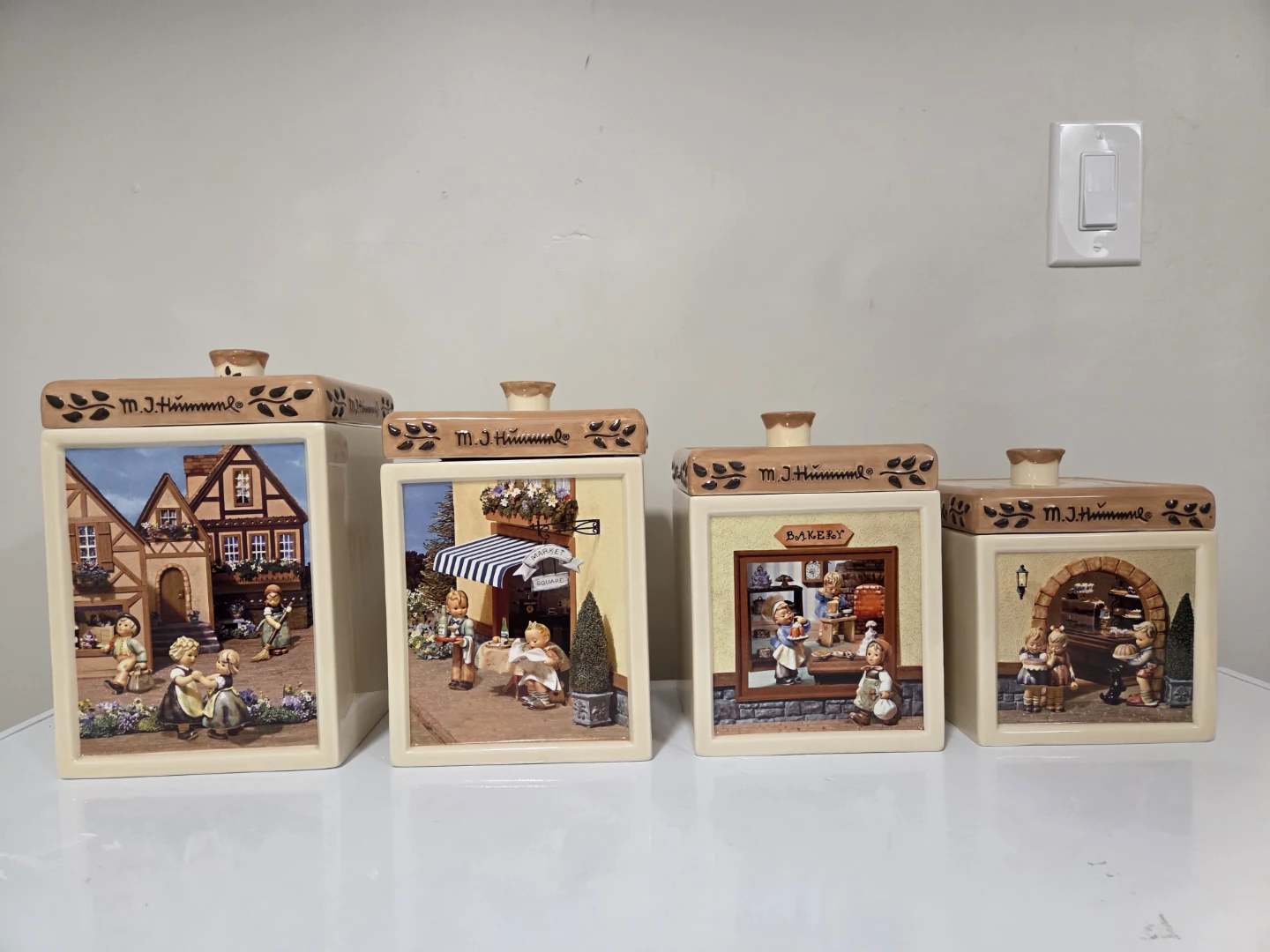 Hummel cannisters, set of four
