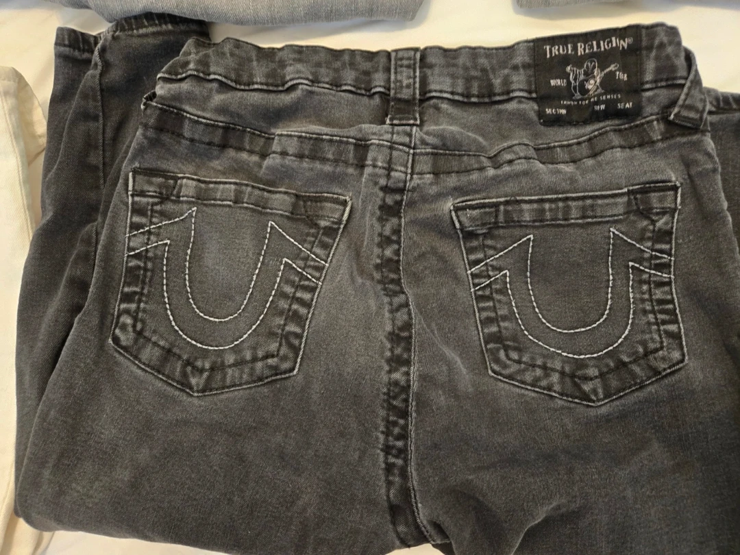 Womens True Religion Jeans Bundle (4 Pairs) - photo 2