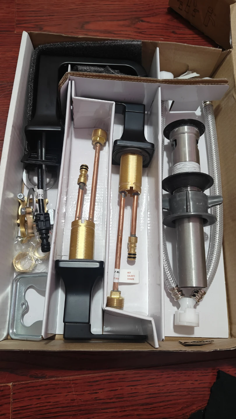 Bundle of Foucet sets - photo 4