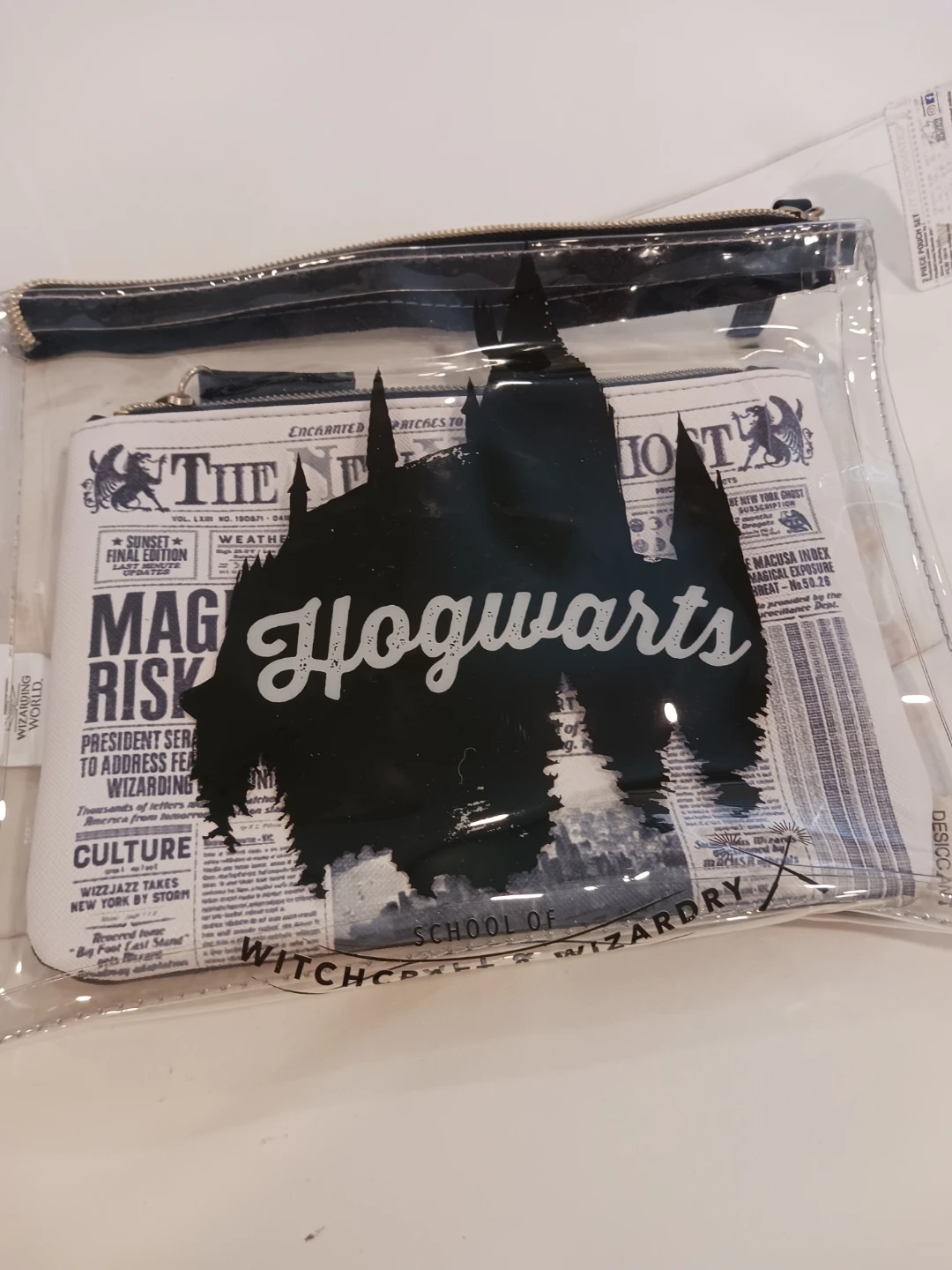 Harry Potter Hogwarts Cosmetic Bag Set