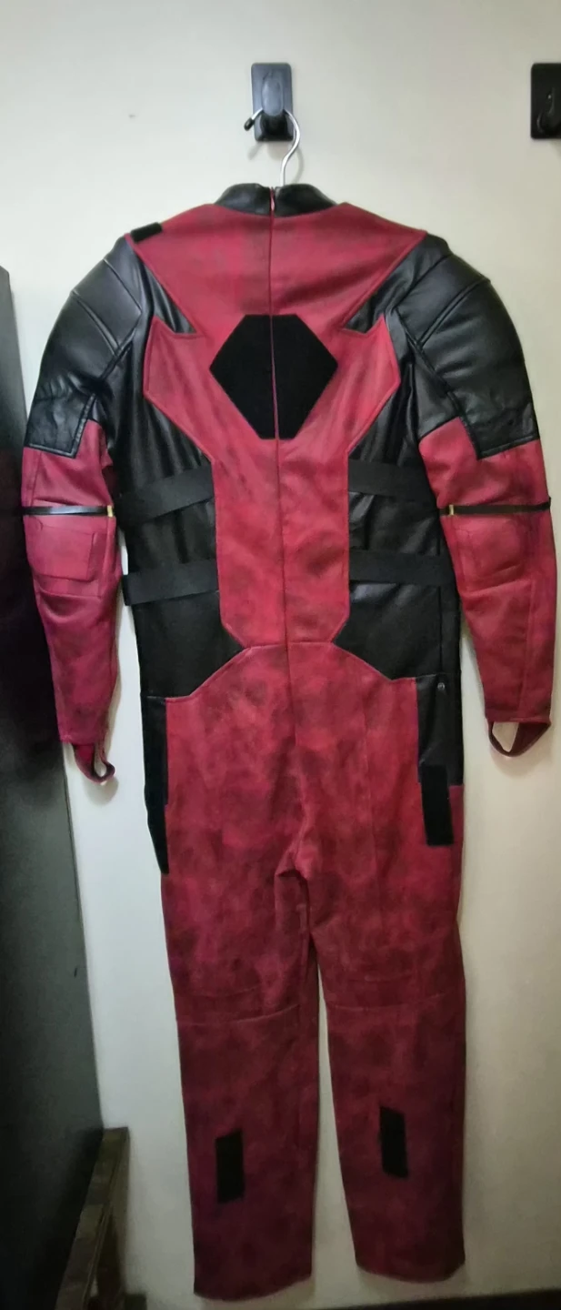 Deadpool Full Costume w/ Accessories - photo 2