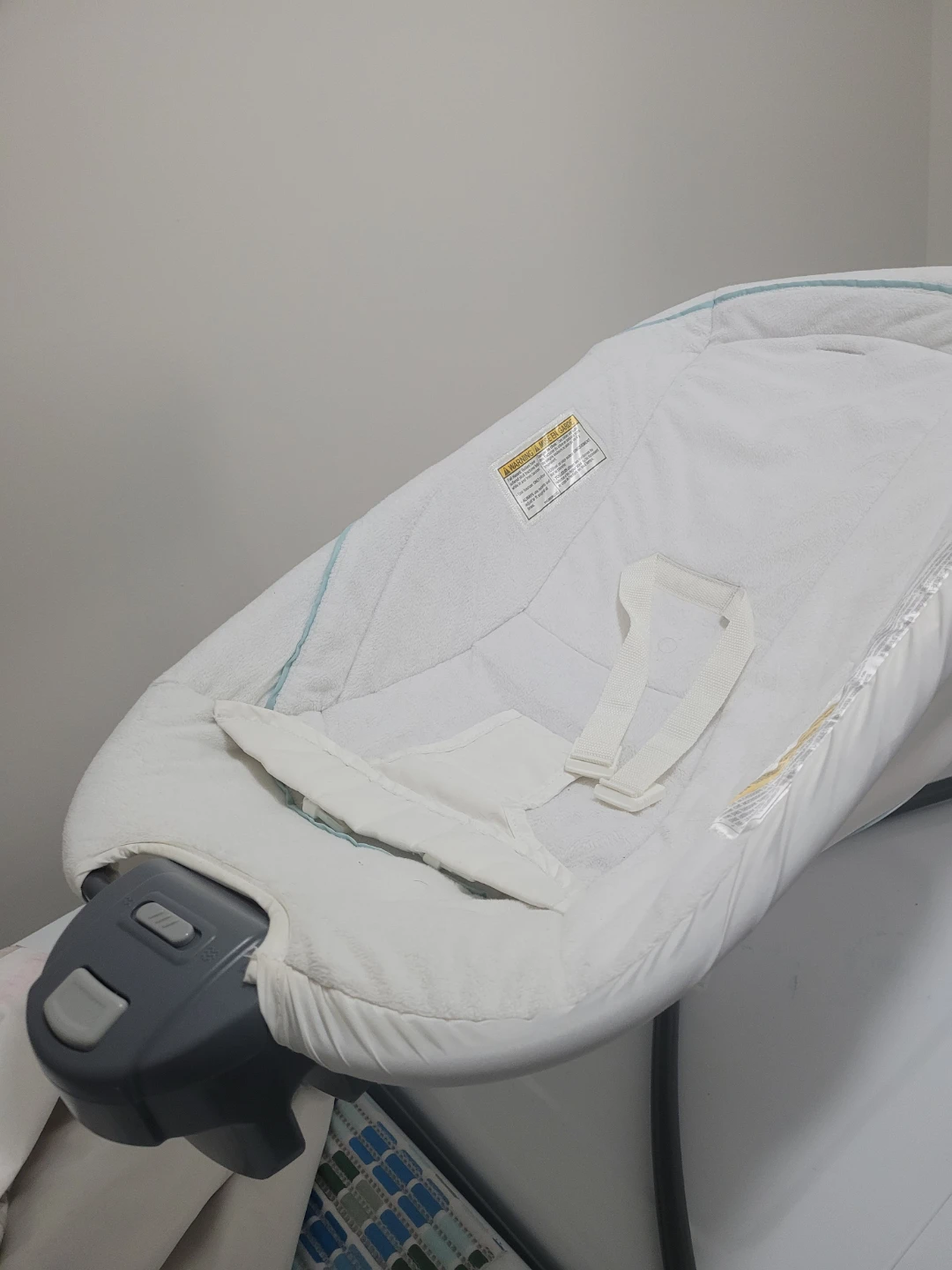 White Infant Rocker