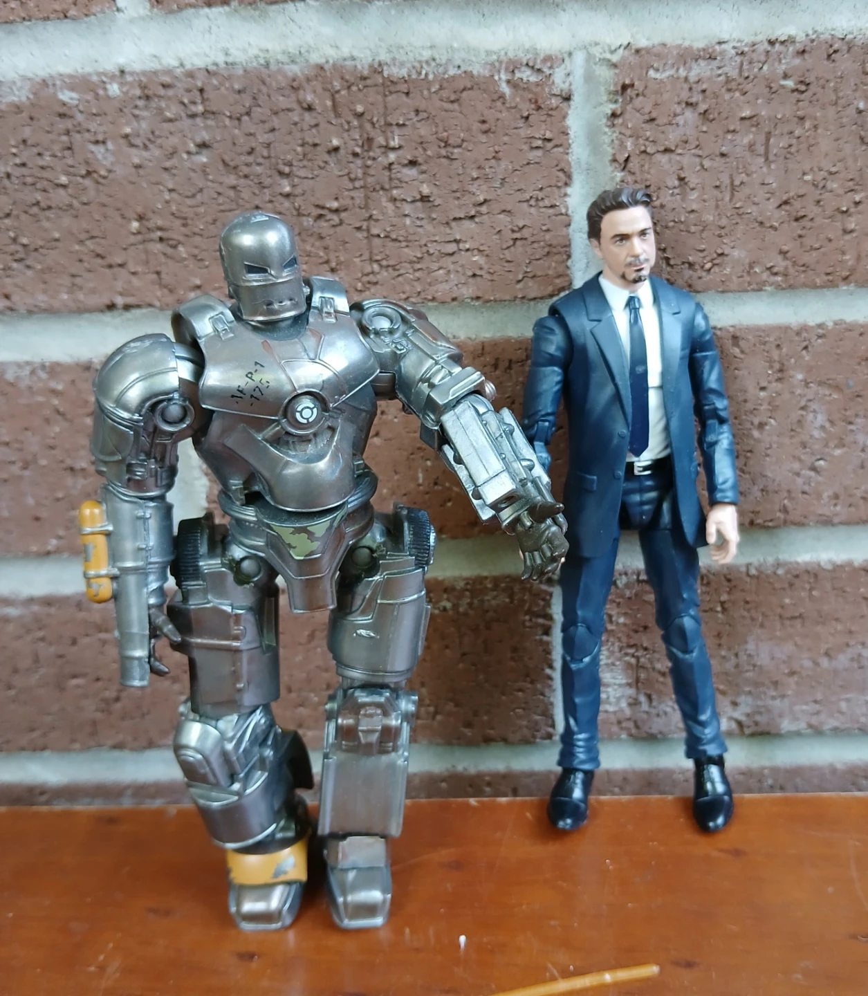 Marvel Legends Iron Man Mark I & Tony Stark Action Figures