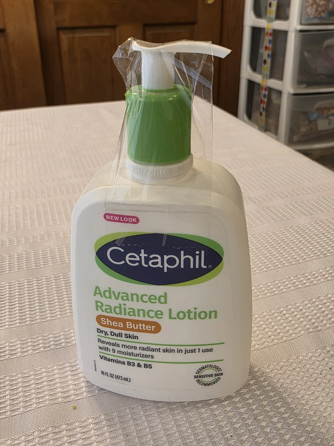 Cetaphil Advanced Radiance Lotion with Shea Butter, 16 FL OZ - photo 2