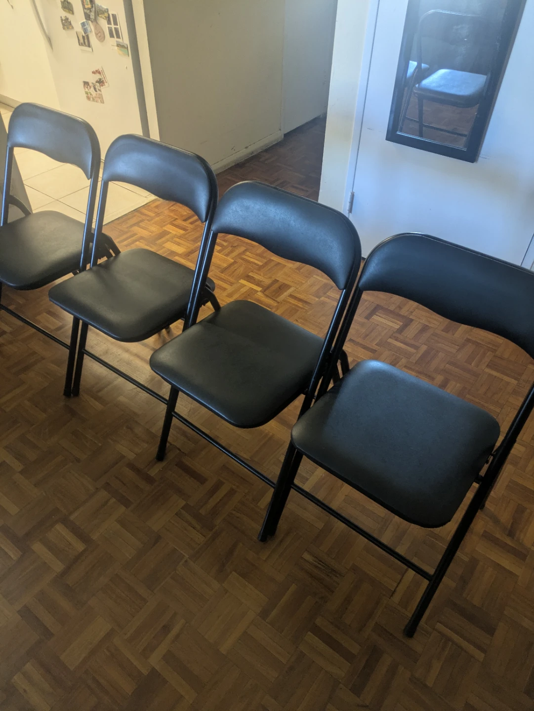 Set of 4 Black Folding Chairs - photo 2