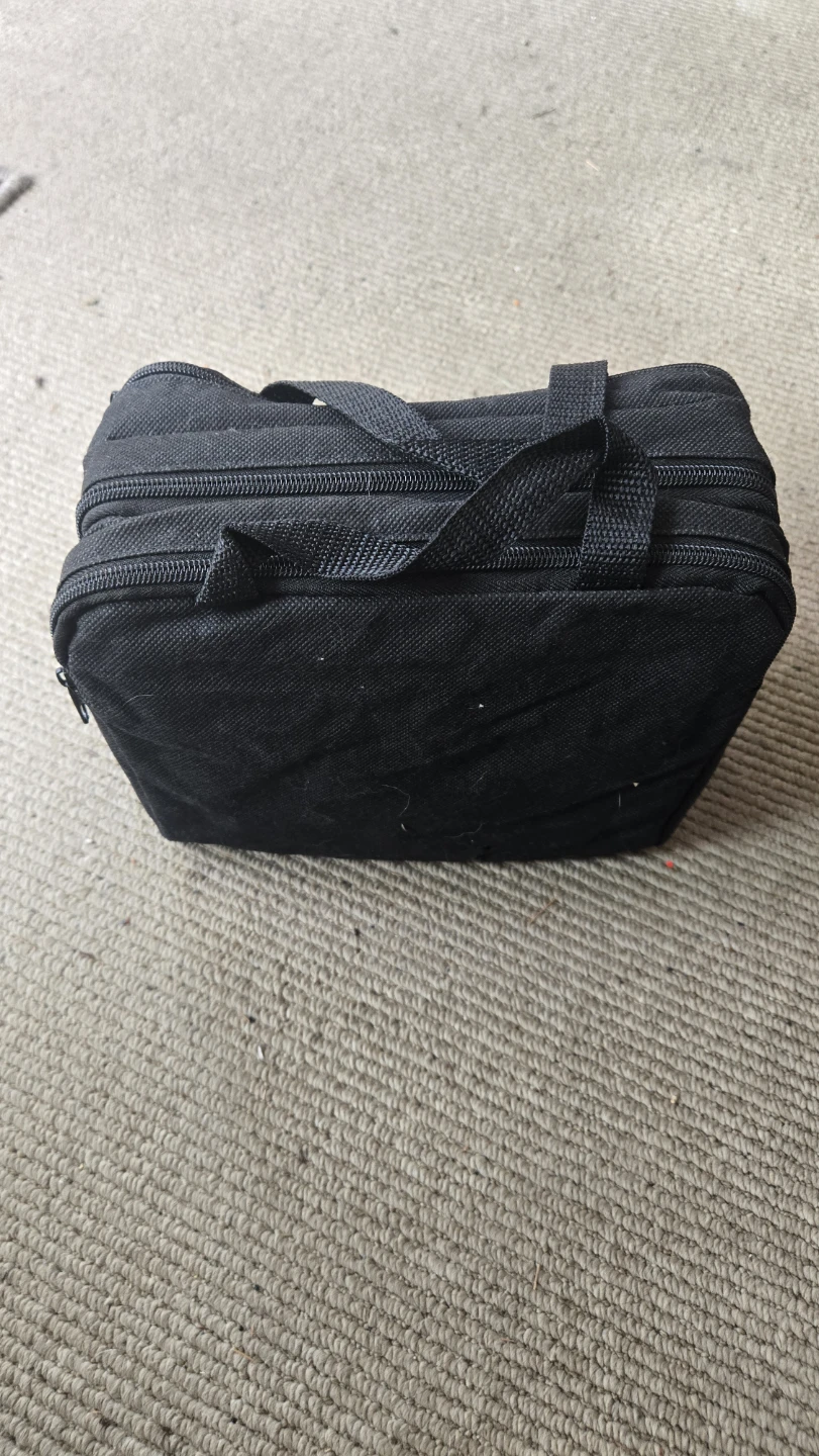 Sylvania Portable DVD Player SDVD9957-B with Carry Bag - photo 4