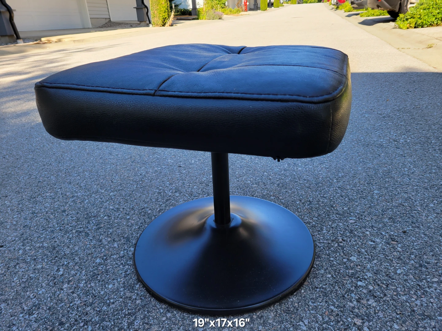 Pair of Black Leather Ottomans / Footstools - Pedestal Base. - photo 5