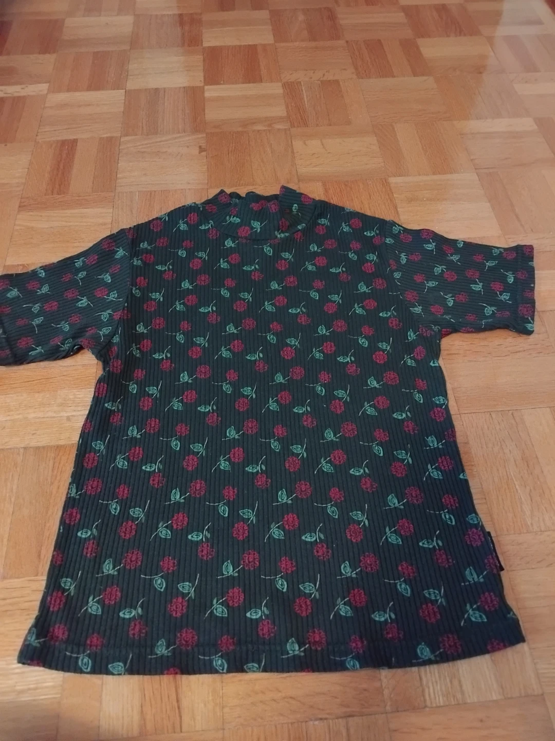 Ribbed Mock Neck Floral T-Shirt