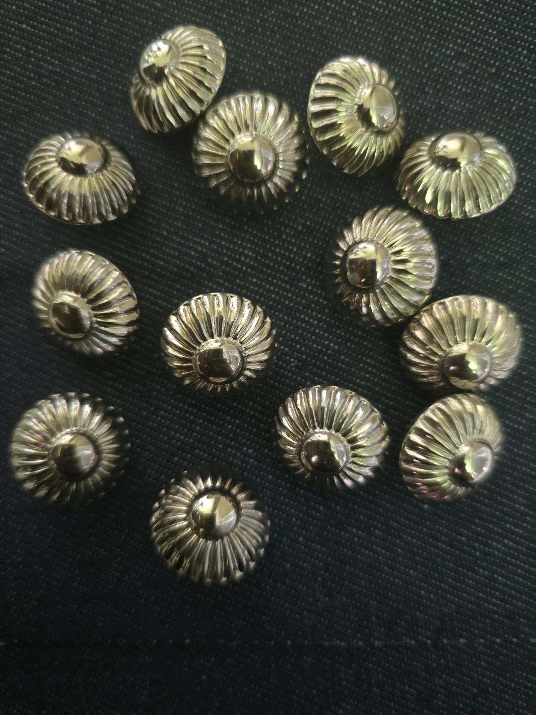 Decorative Tack Studs - photo 2