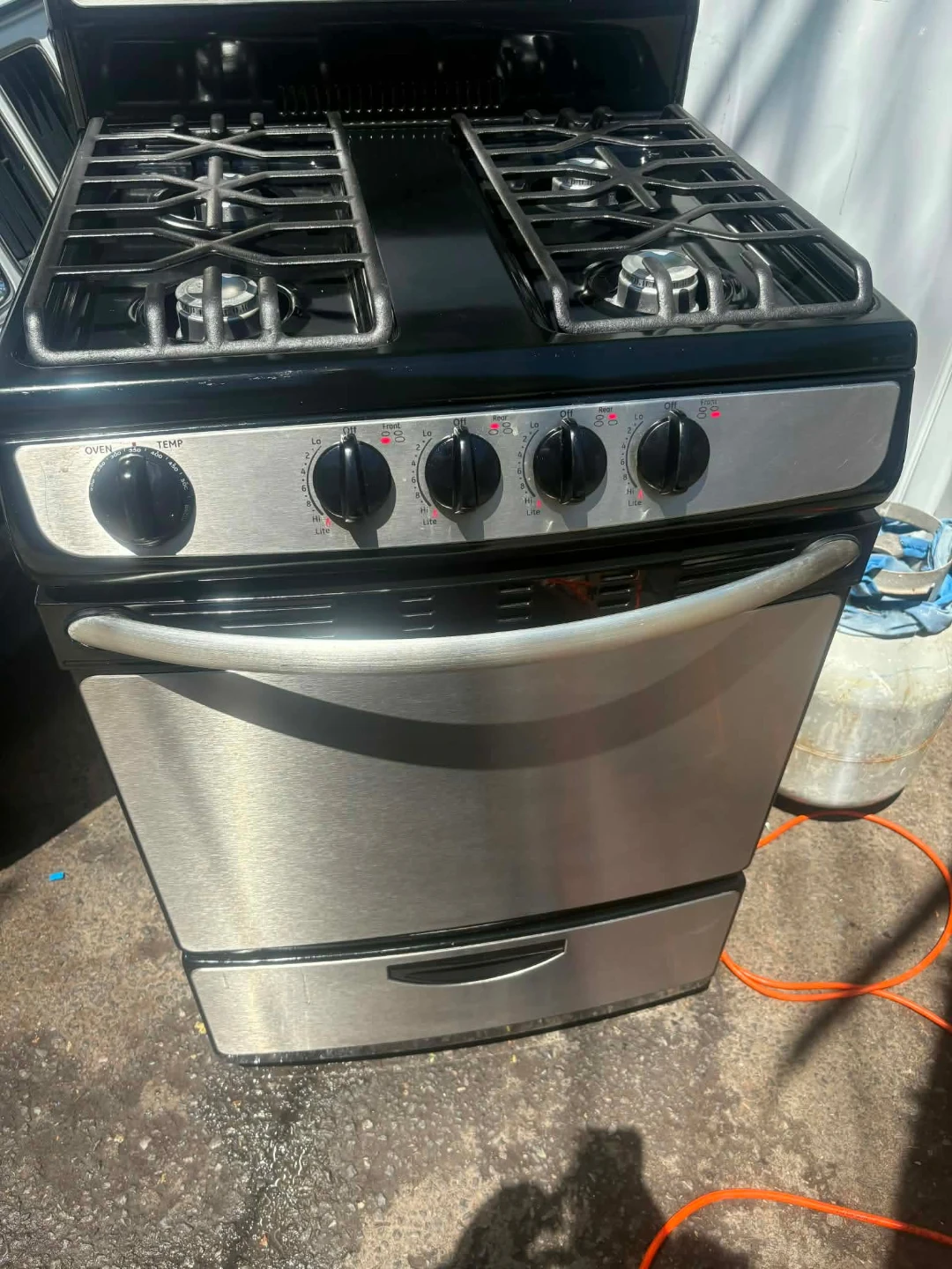 GE 24in Stainless Steel Gas Range Stove
