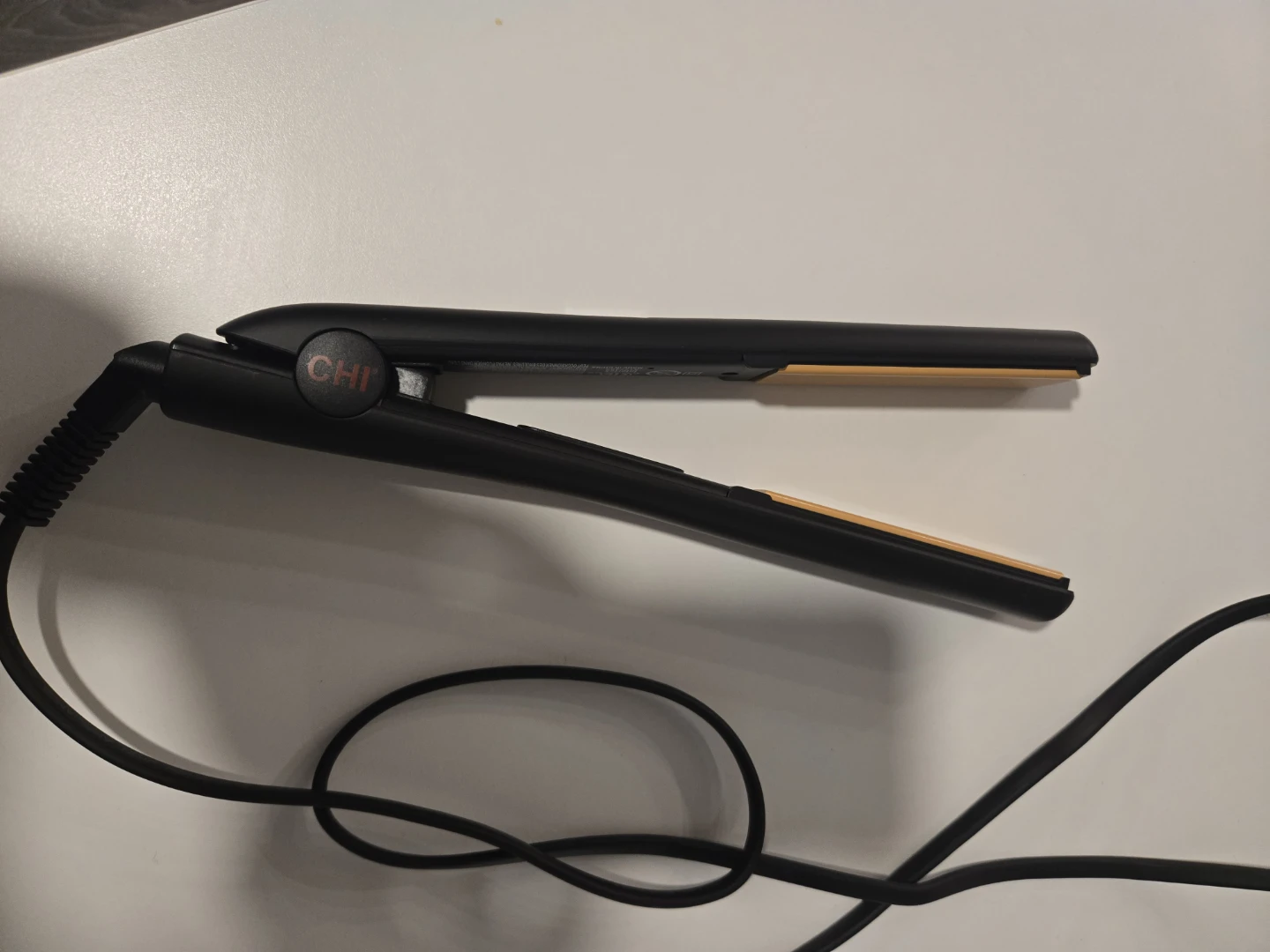 CHI Ceramic Hair Straightener