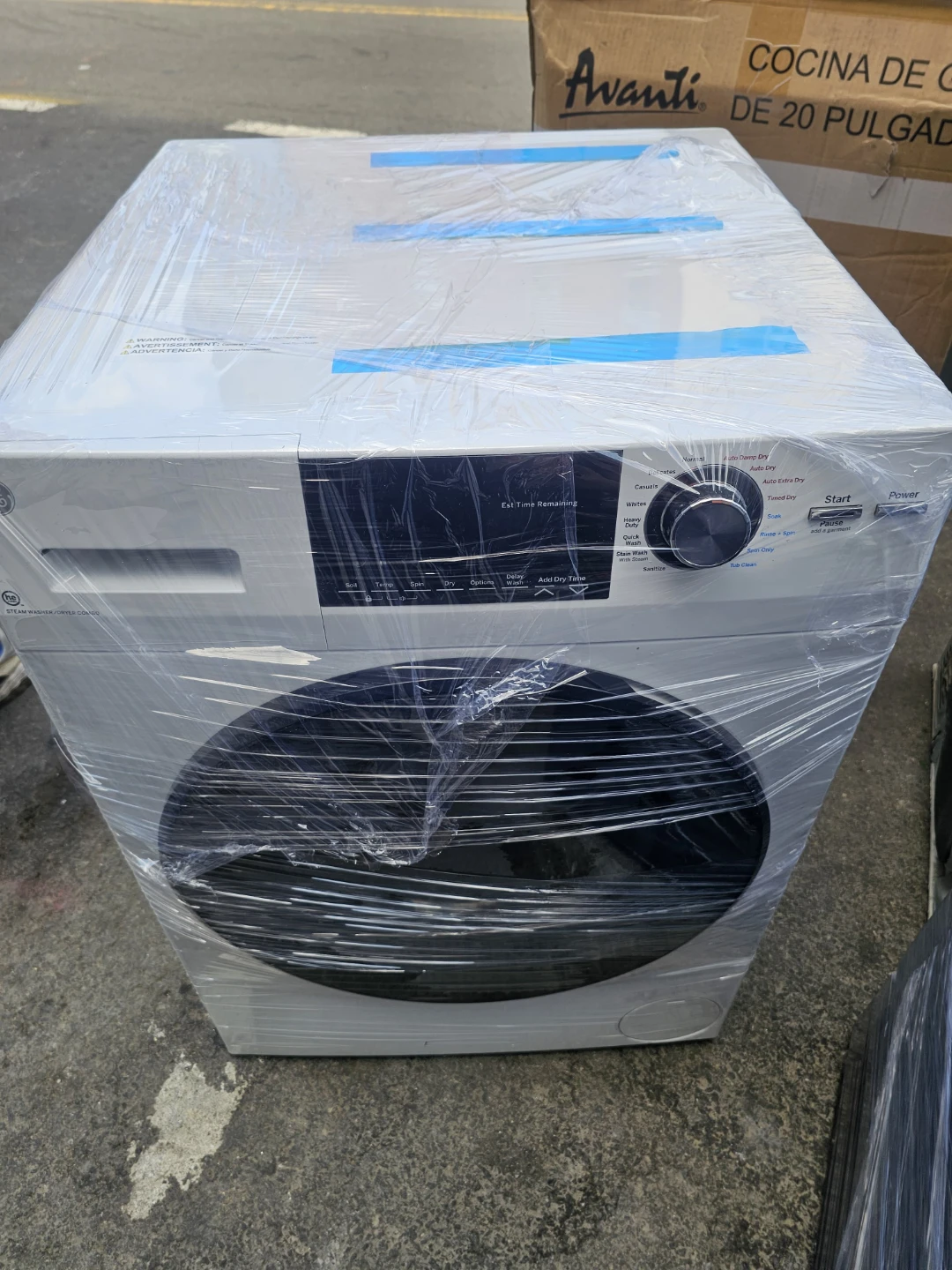 GE 24in wide  Washer/Dryer Combo